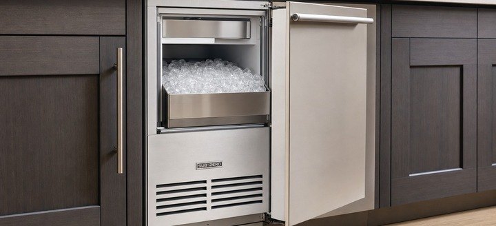Ice maker repair close-up